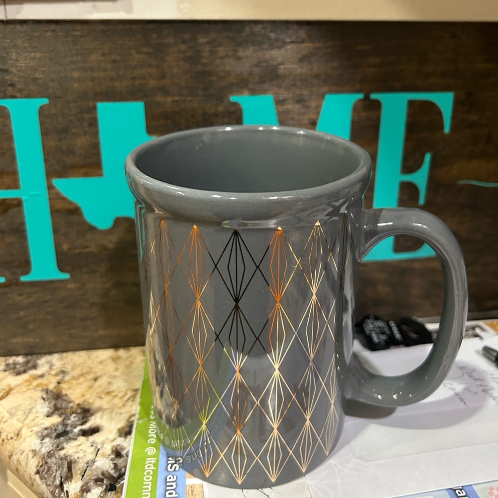 Cup